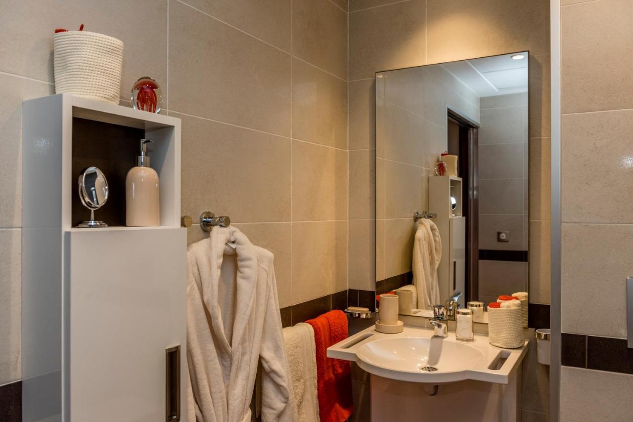 Zenao Montreuil- Croix De Chavaux Appartement Montreuil  Buitenkant foto
