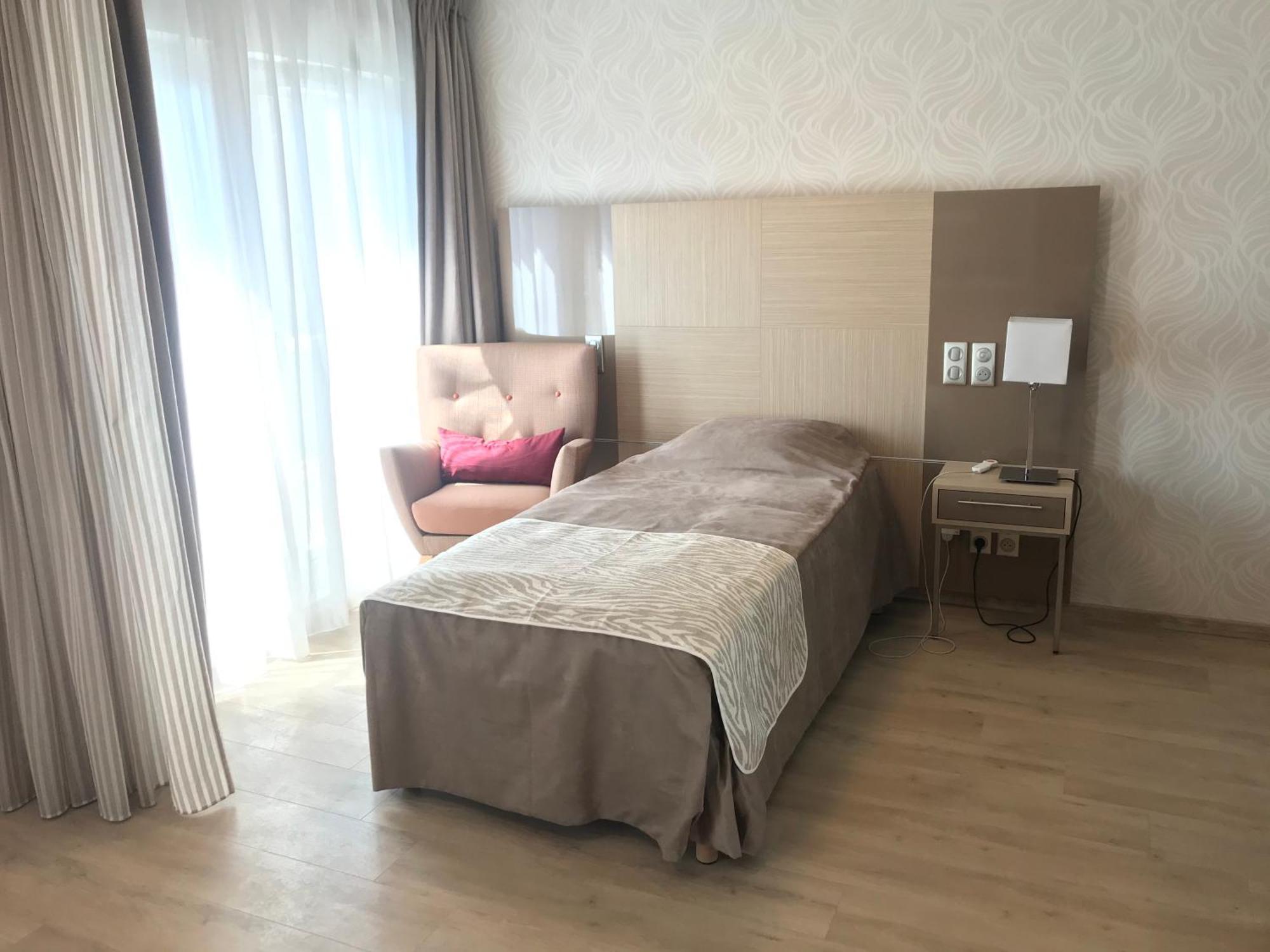 Zenao Montreuil- Croix De Chavaux Appartement Montreuil  Buitenkant foto
